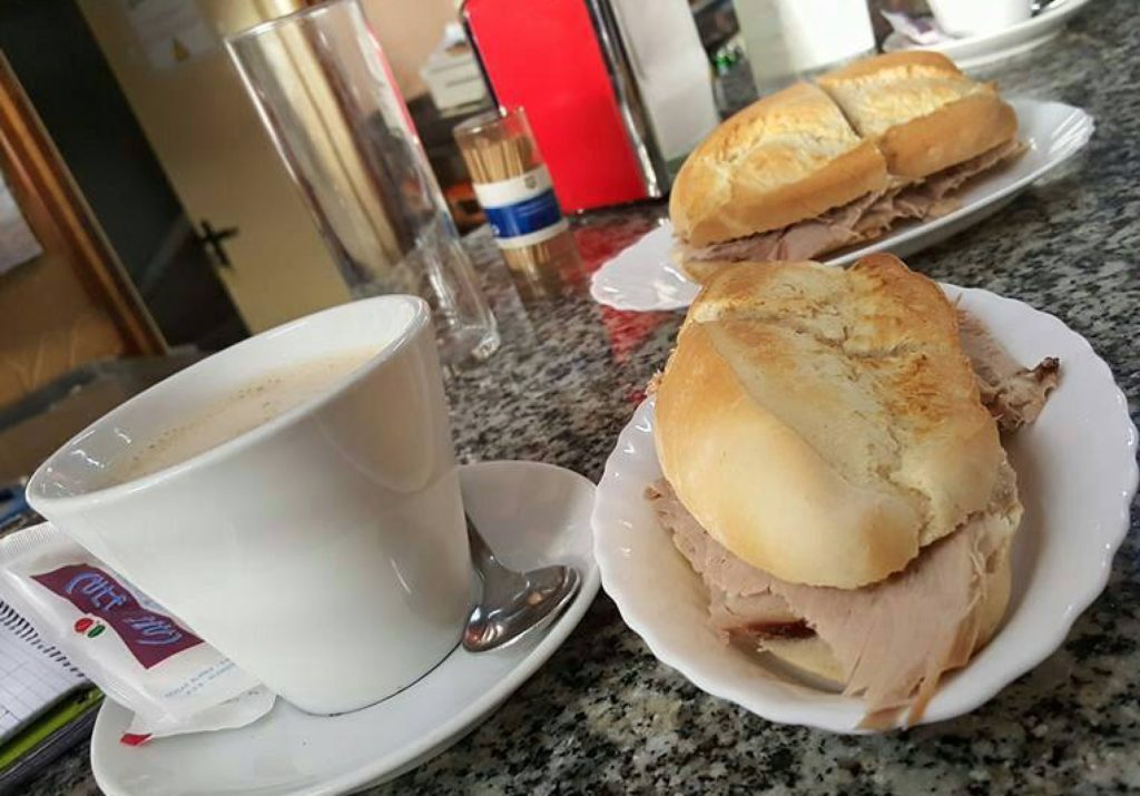 Roasted pork leg sandwich, El Sobrino, Telde