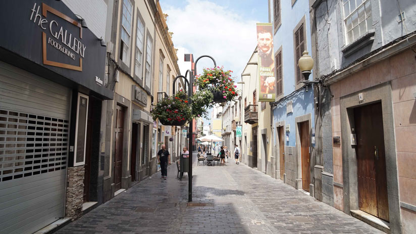 Calle Cano y Museo Néstor