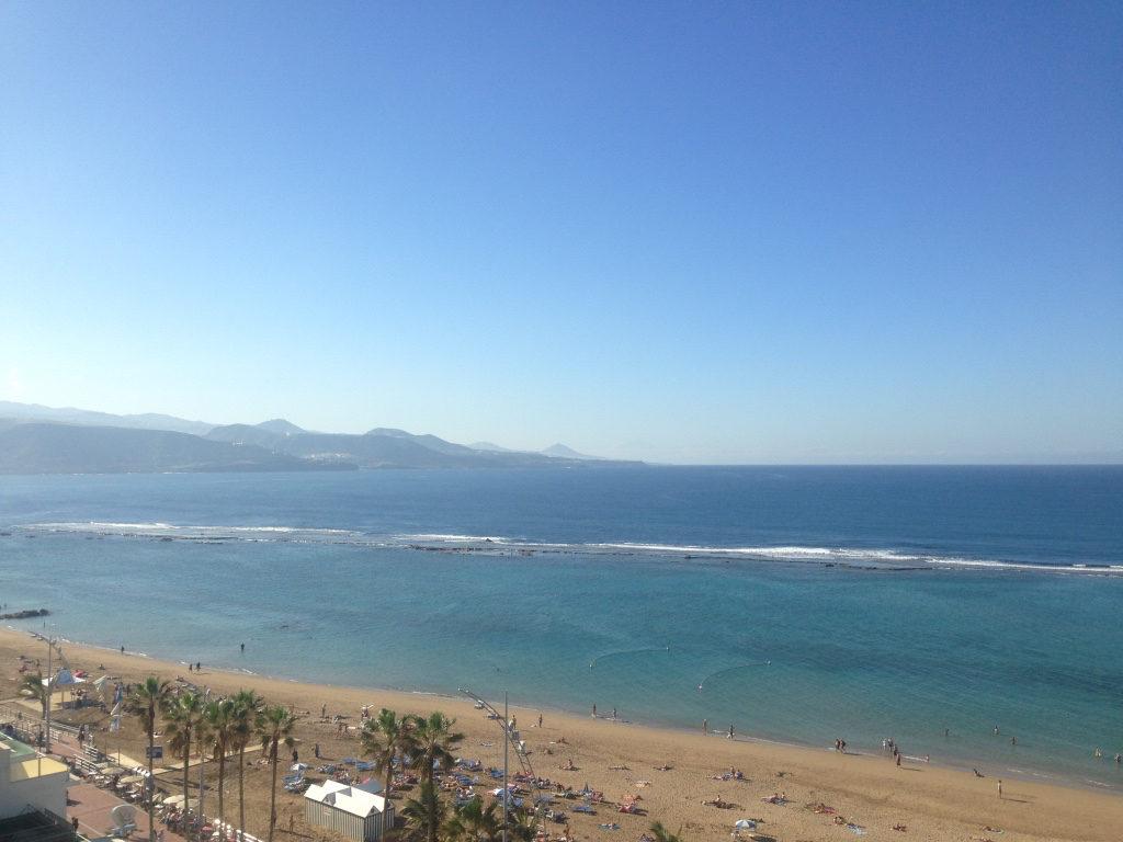 Panoramic view of Las Canteras, one of the best beaches of Gran Canariauna de las mejores playas de Gran Canaria