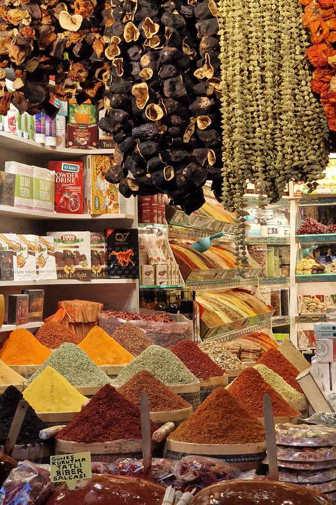 Bazar de las especias, imprescindible que ver en Estambul