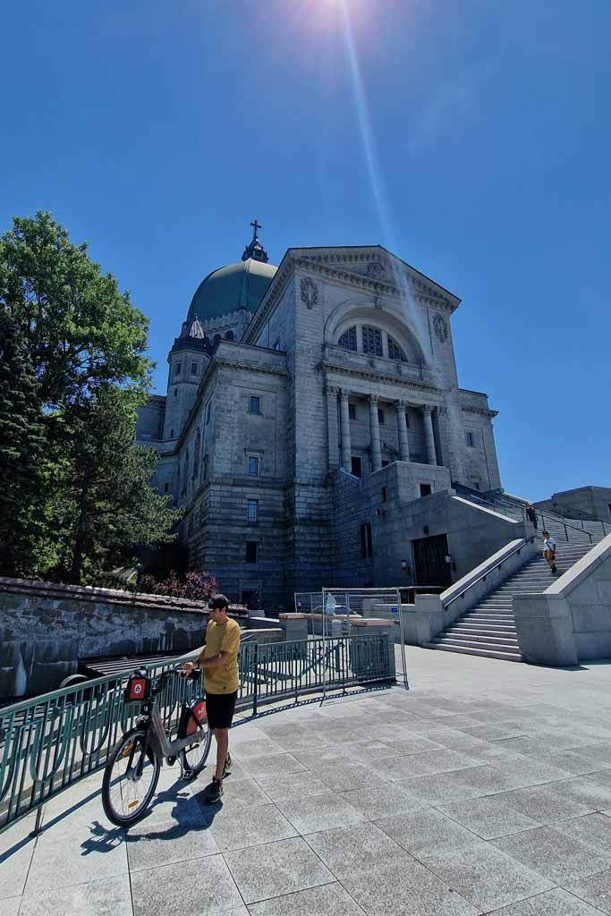 St. Joseph basilica, places to visit Montreal
