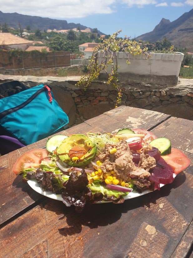 House salad in El Albaricoque restaurant in Fataga