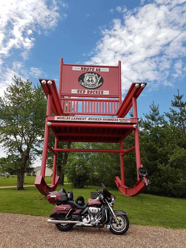 The largest rocker in the world, historic route 66
