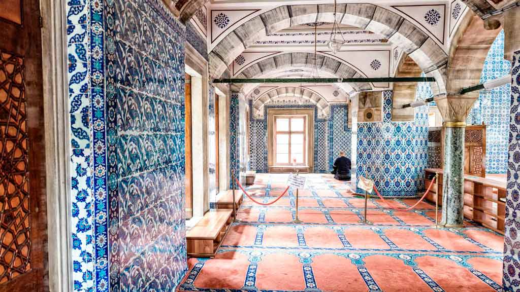 Rustem Pasa, mosques to visit in Istanbul